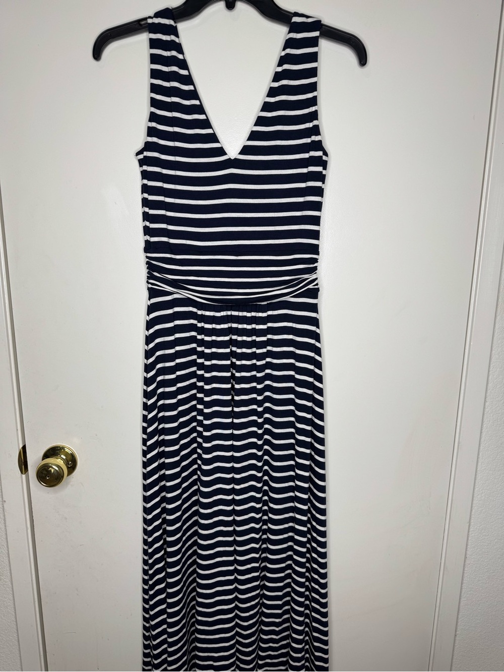 Boden Striped Navy and White V-Neck Maxi Dress size 4